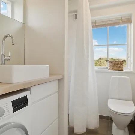 2 Bedroom Stunning In