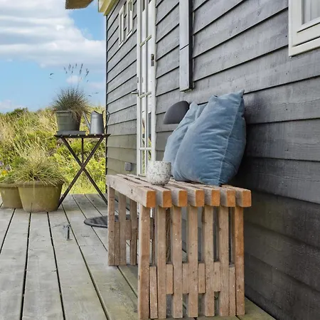 2 Bedroom Stunning In Holiday home