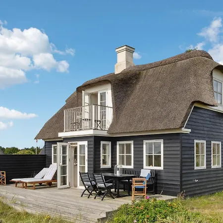 2 Bedroom Stunning In * Blavand